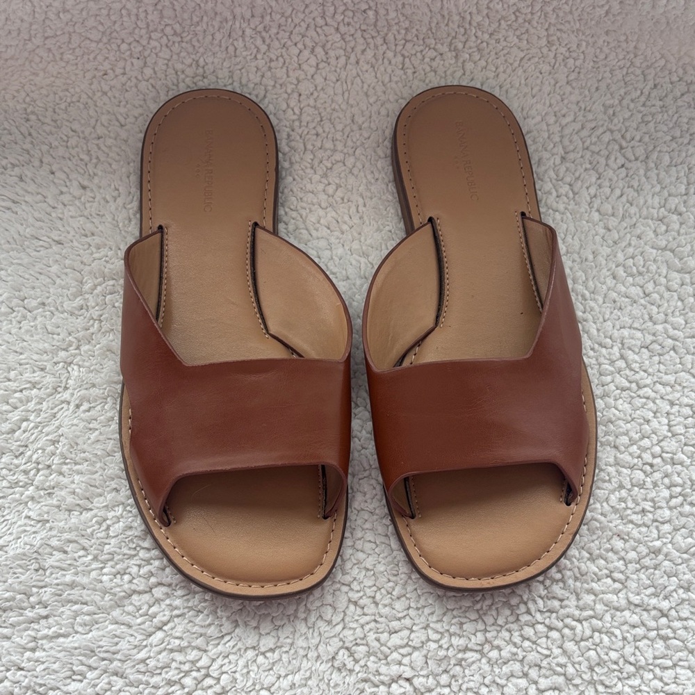 Banana Republic everyday slide sandals